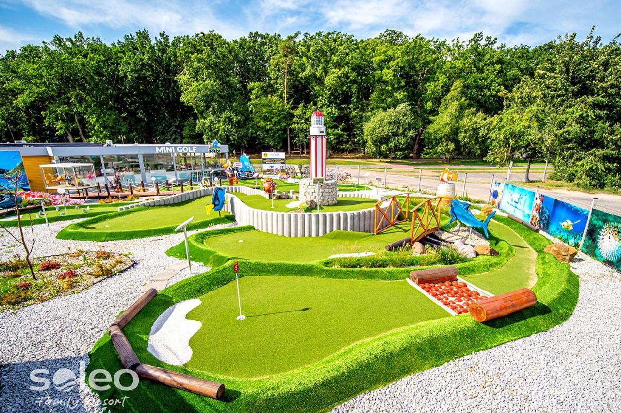 Soleo Family Resort - Domki 3 Min Od Morza - 3 Baseny, 4 Jacuzzi, Sauna, Animacje, Malpi Gaj, 3 Sale Zabaw, 4 Place Zabaw, 2 Restauracje Rewal Exteriör bild